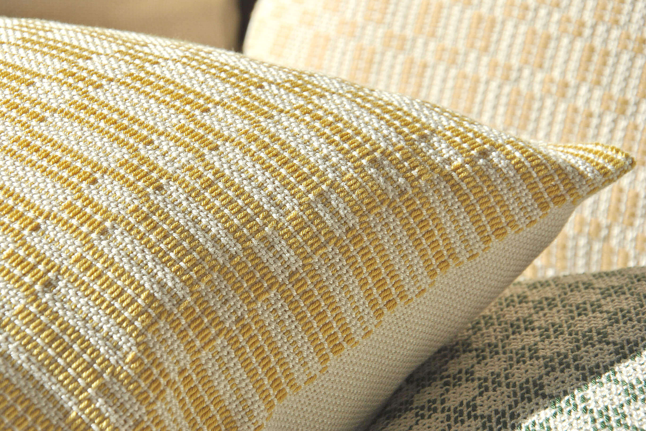 Rosamia - Décoration Coussins et tapis : Coussin Geometra Oro 